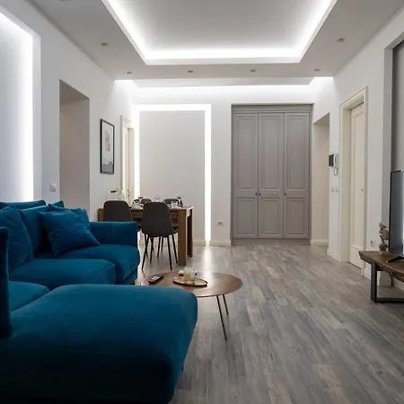 Skanderbeg Square Modern App - The Nest *