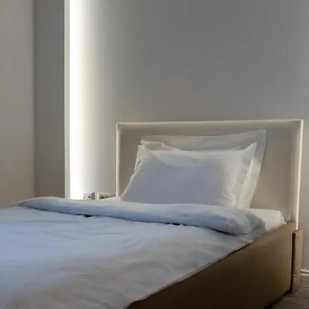Lägenhet Skanderbeg Square Modern App - The Nest Tirana
